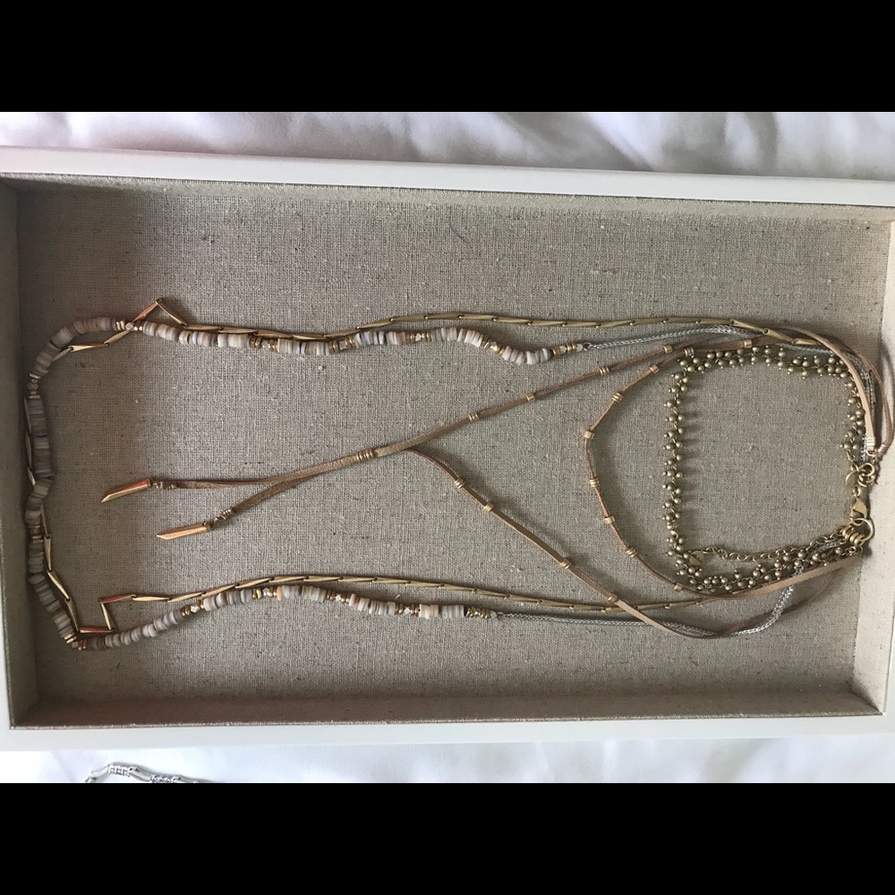 Aven layering necklace